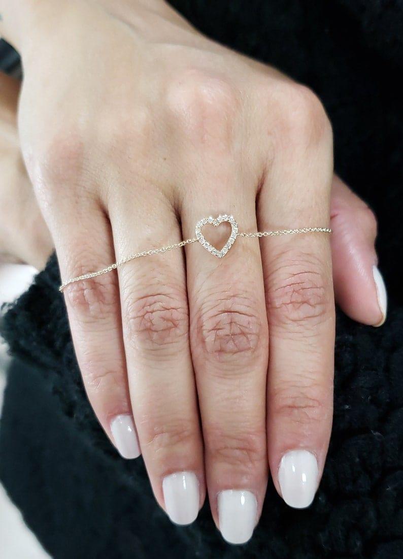 14k gold heart dainty lab grown diamond bracelet, side profile view showing fine craftsmanship