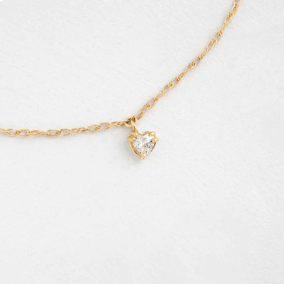 14k gold heart dainty lab grown diamond bracelet, detailed close-up showing fine craftsmanship with brilliant sparkle