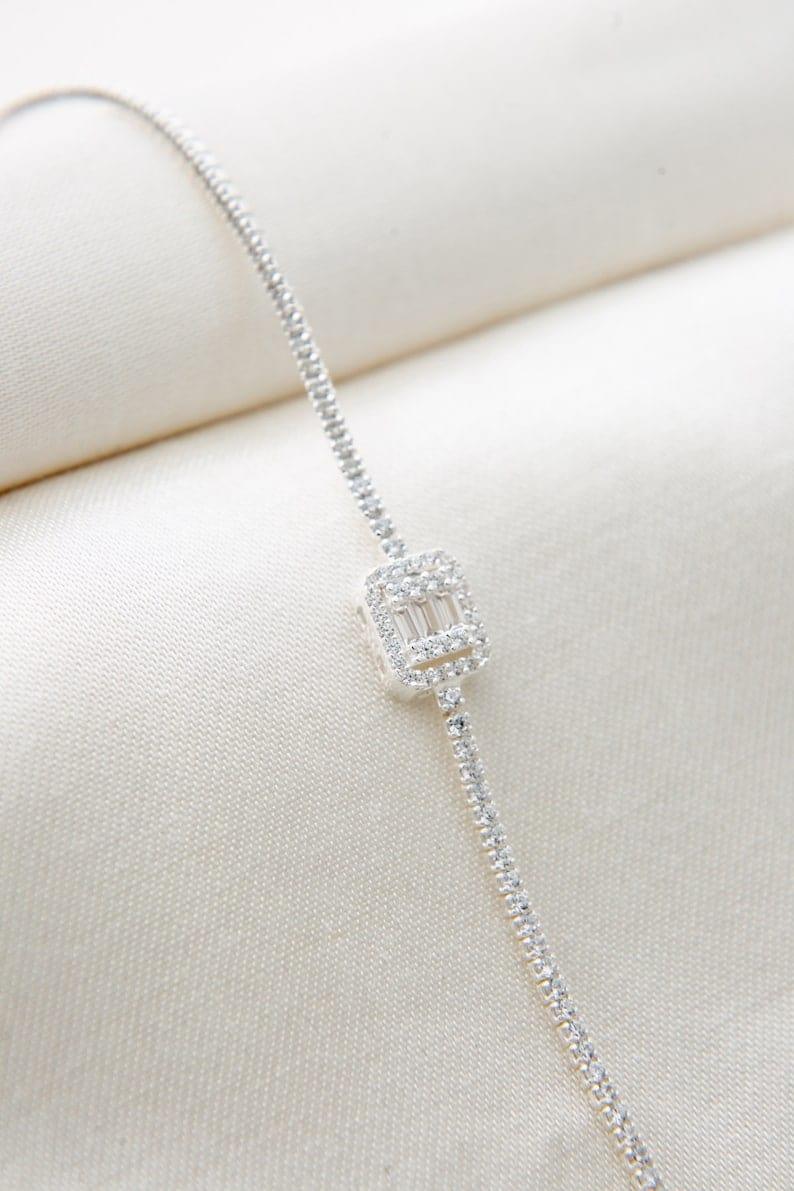 14k gold lab grown diamond tennis bracelet, detailed close-up showing fine craftsmanship by Bright Diamond Jewels