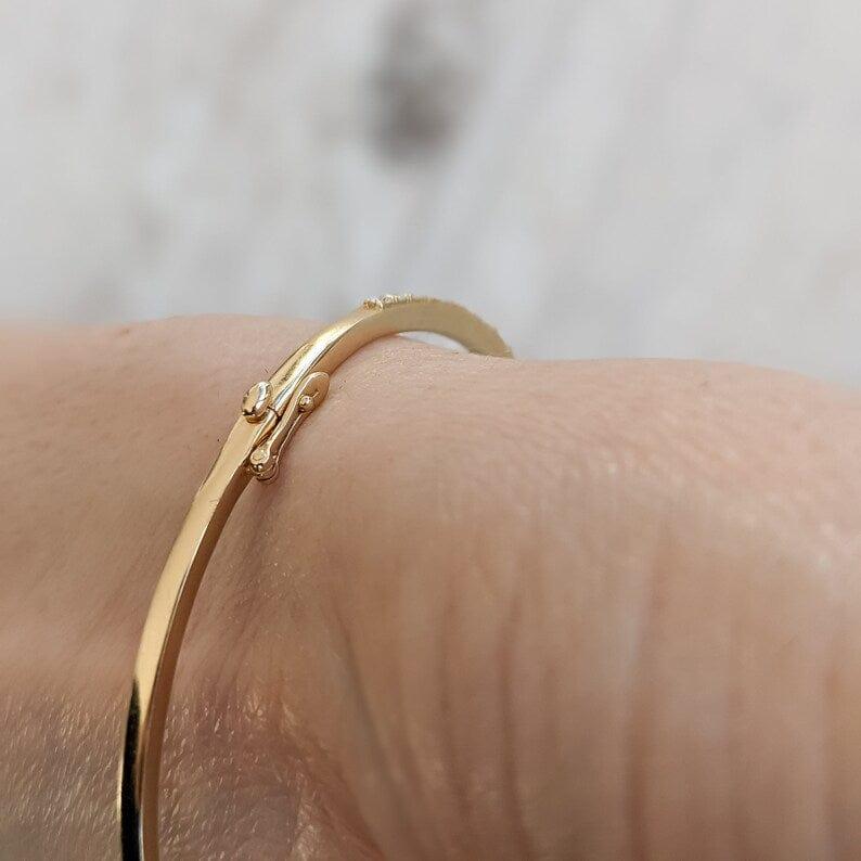 14k gold tennis lab grown diamond bangle bracelet, sparkle detail shot showing fine craftsmanship with brilliant sparkle