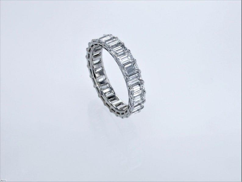 14k gold emerald lab grown diamond eternity band, side profile view showing fine craftsmanship